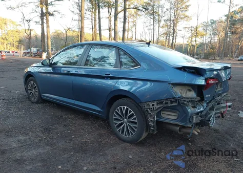 2019 Volkswagen Jetta 1.4T R-Line/1.4T S/1.4T Se from USA, damaged, VIN 3VWC57BU4KM097725